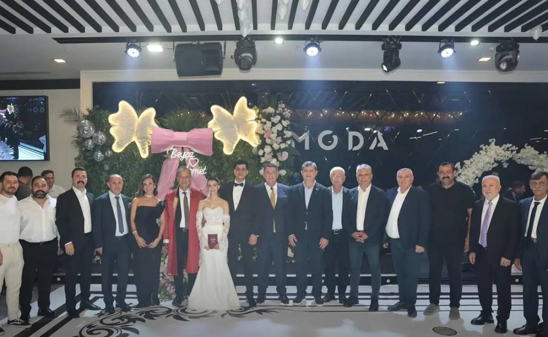Beyza Bakaç ile İsmet Özgen Evlendi 3